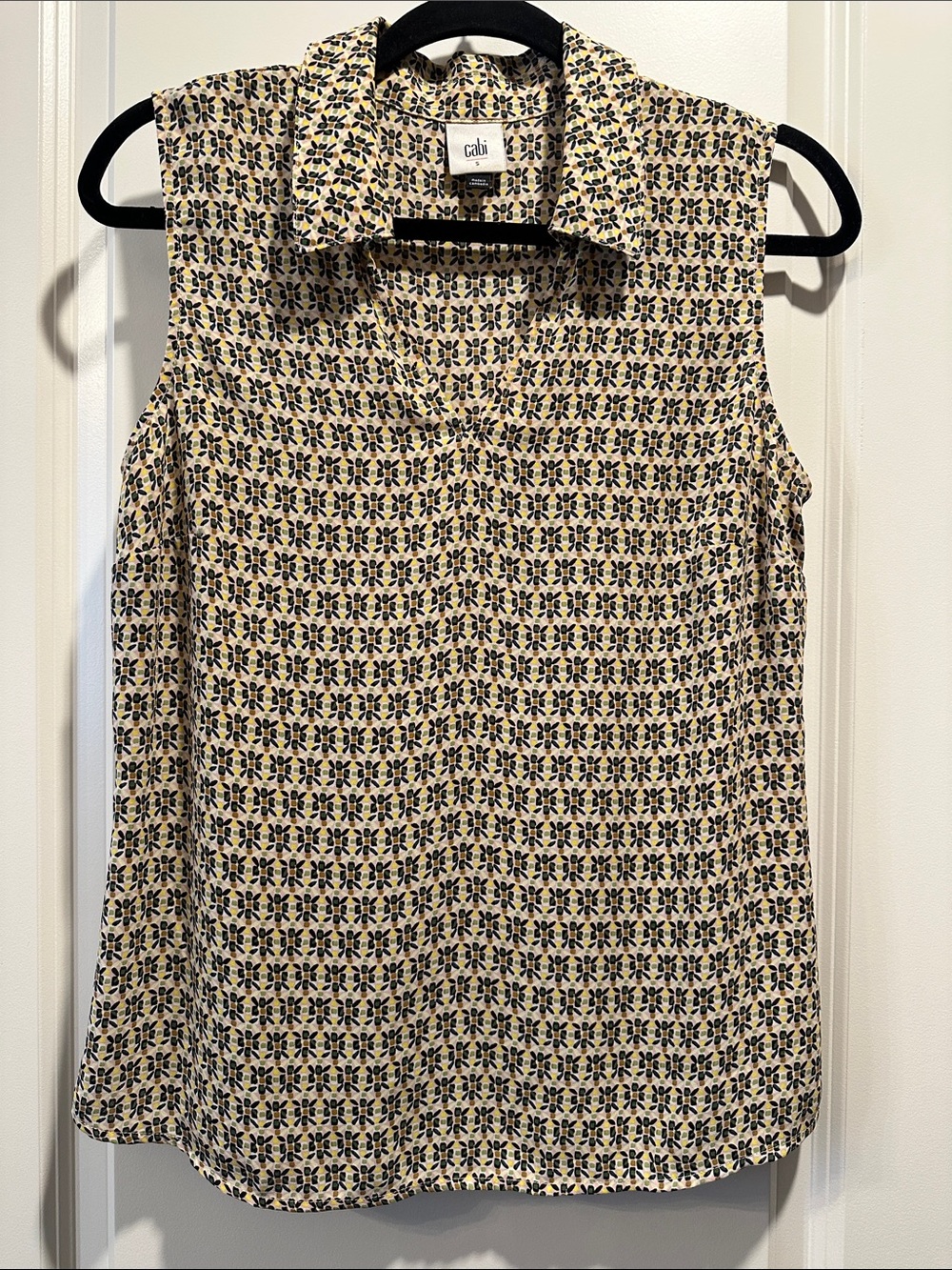 Cabi Bitmap Top: Sleeveless Geometric Print Blouse Style 6317 Size Small
